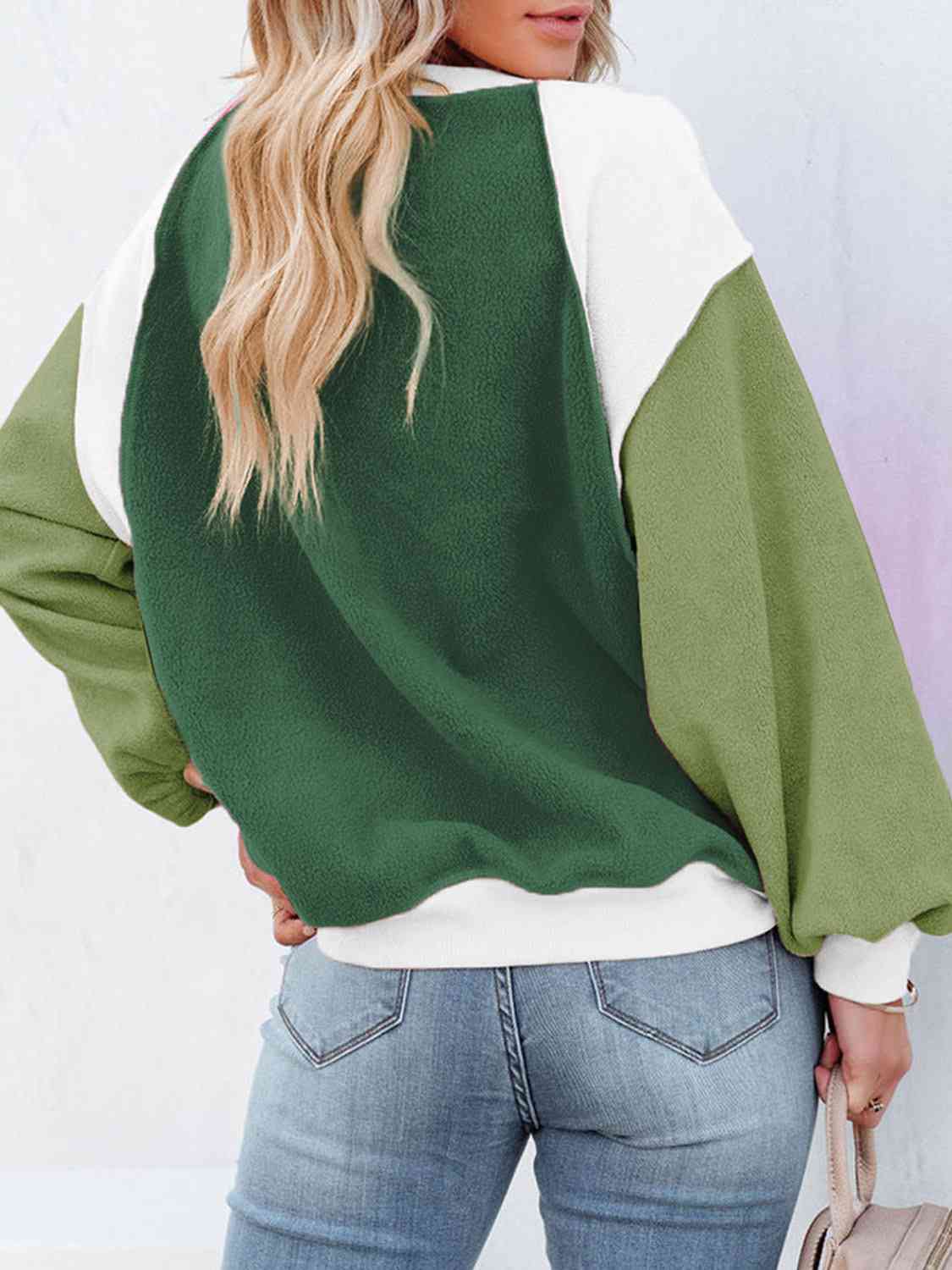 Color Block Exposed Seam Sweatshirt B1107C