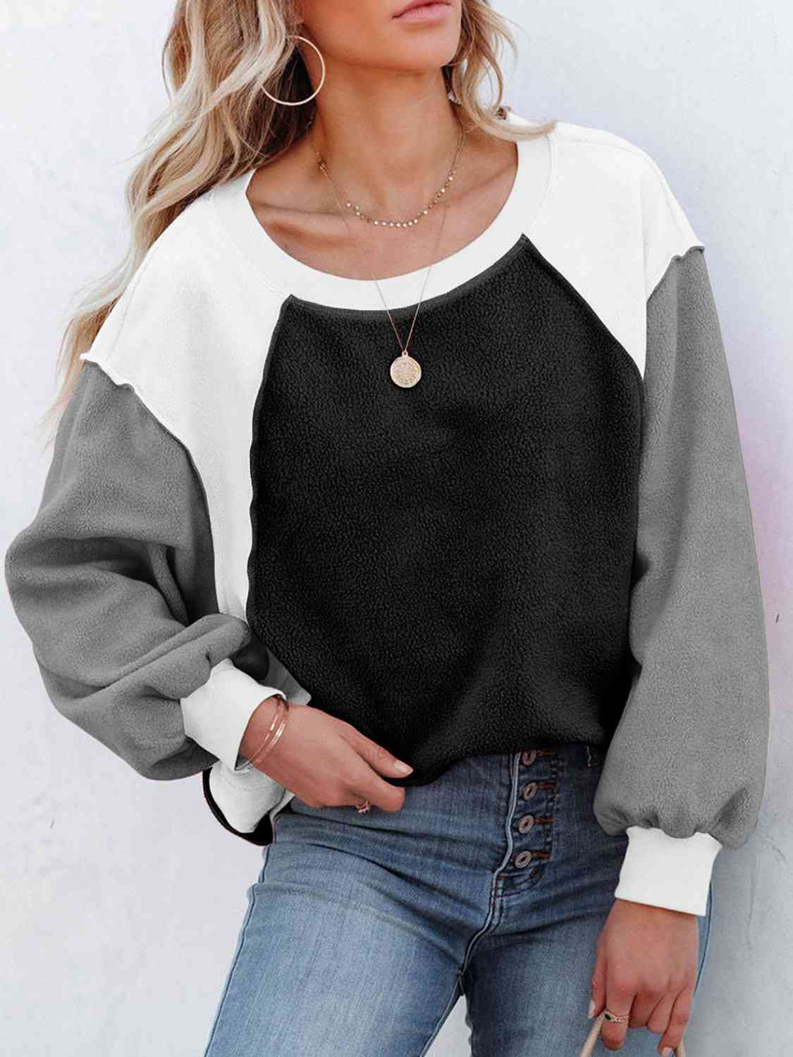 Color Block Exposed Seam Sweatshirt B1107C